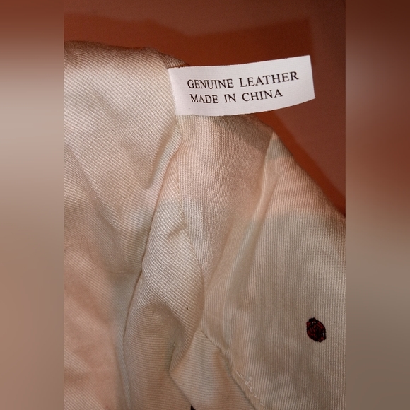 Rough Roses Handbag Dove Gray Satchel/Crossbody w/ Gold tone Hardware - Picture 16 of 16